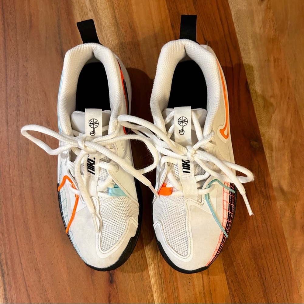 Nike boys basketball Sneakers